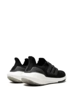 Adidas Ultraboost 22 Core BlackCore BlackCloud Wh sneakers - Image 4